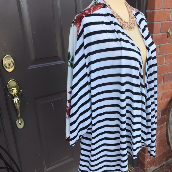 Miss 2 Day Floral Stripe Print Kimono - Picture 2 of 8